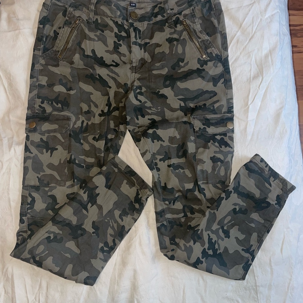 Camo